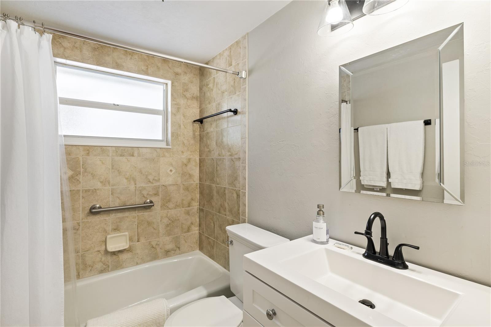 POMS PARK 3 - Residential Lease