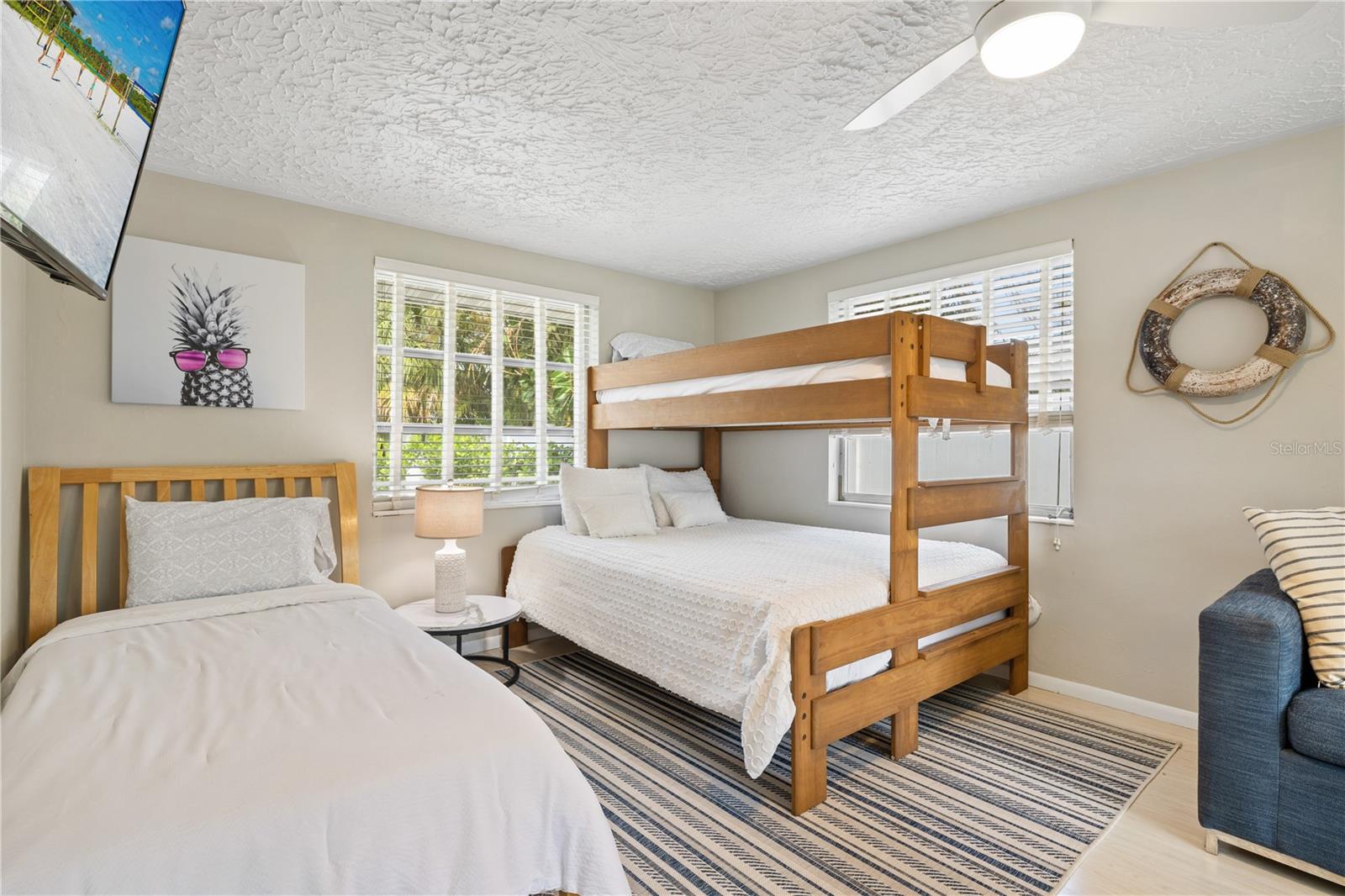 POMS PARK 3 - Residential Lease