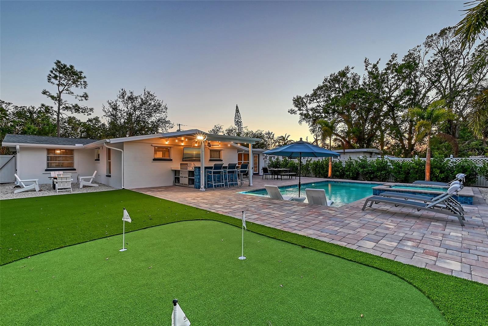 POMS PARK 3 - Residential Lease