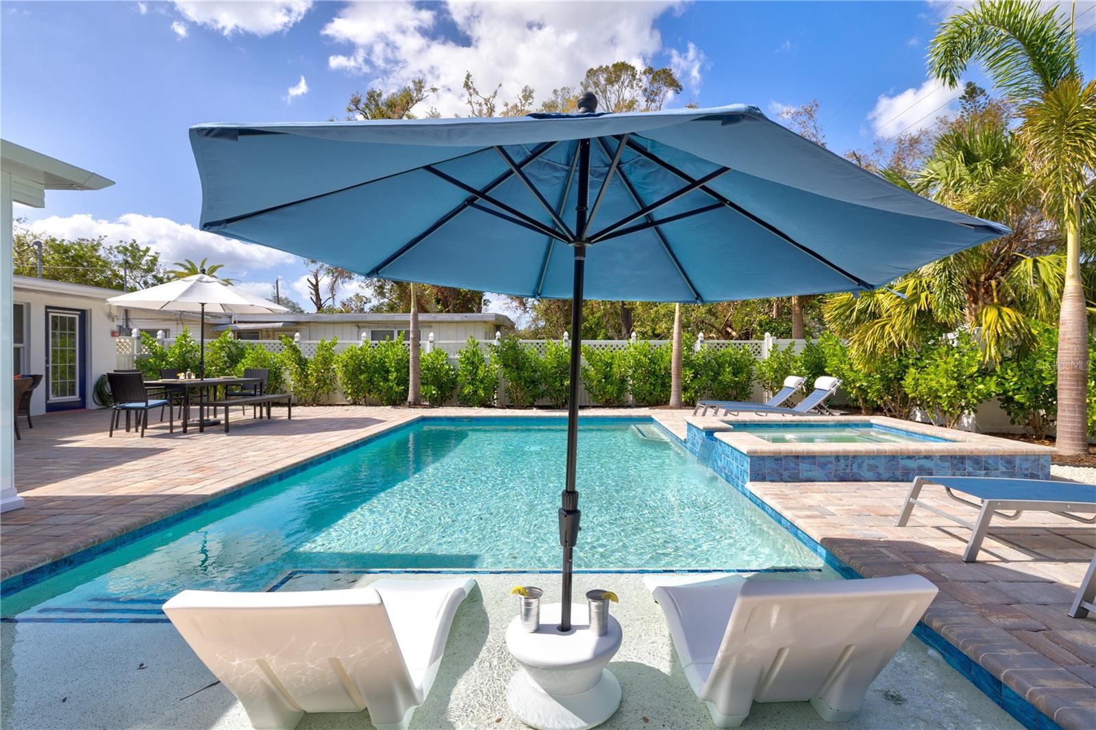 POMS PARK 3 - Residential Lease