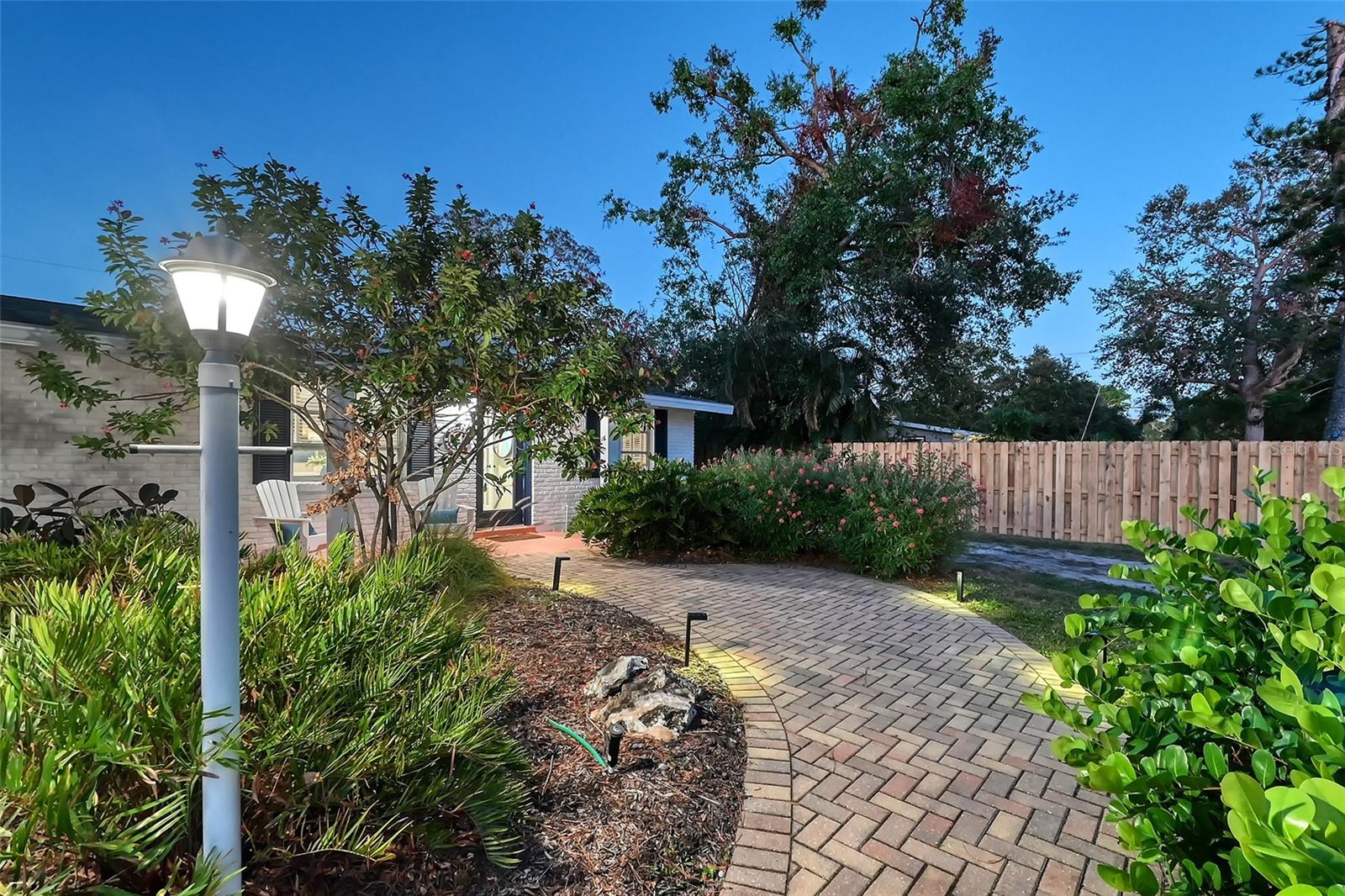 POMS PARK 3 - Residential Lease