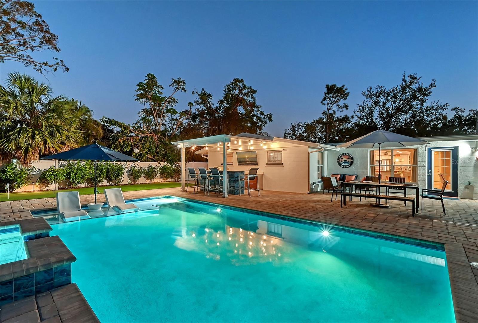 POMS PARK 3 - Residential Lease