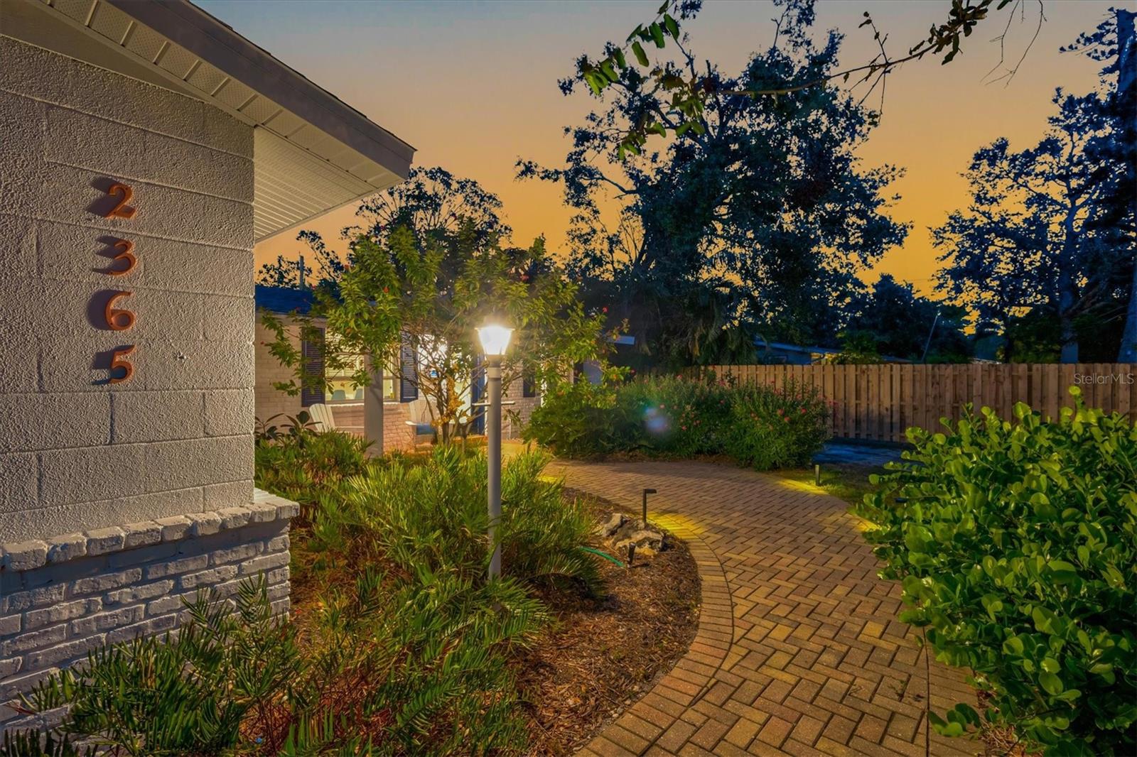 POMS PARK 3 - Residential Lease