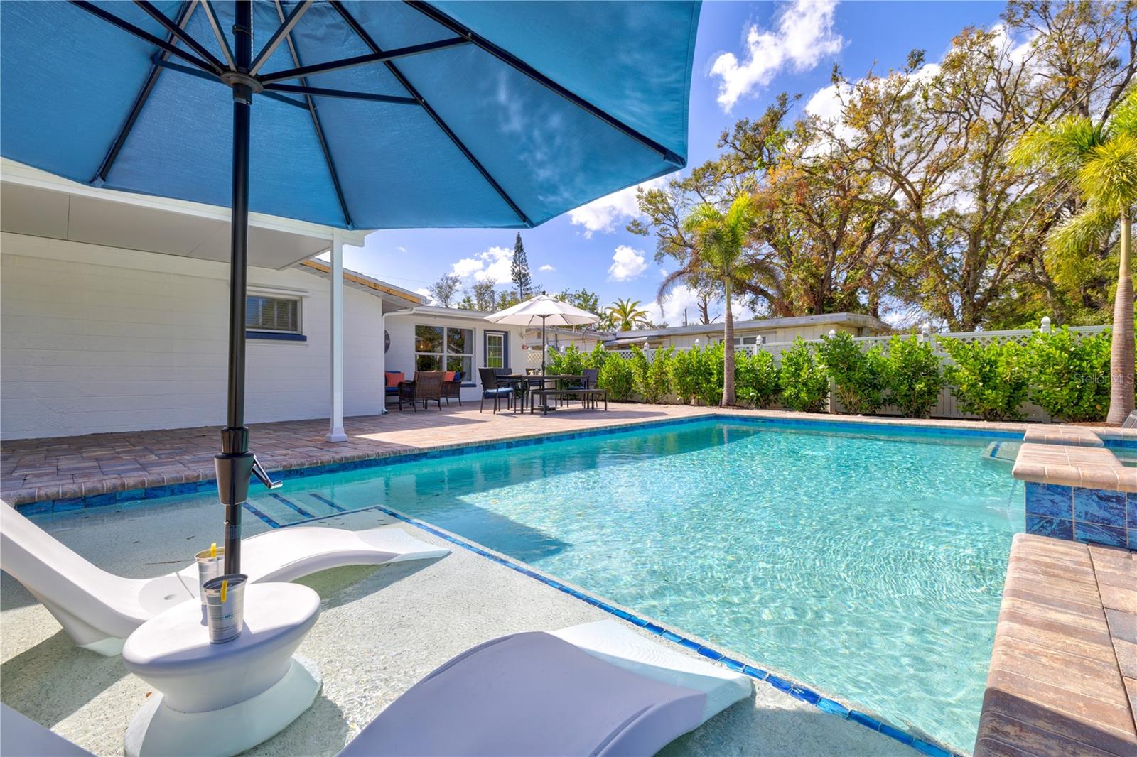 POMS PARK 3 - Residential Lease