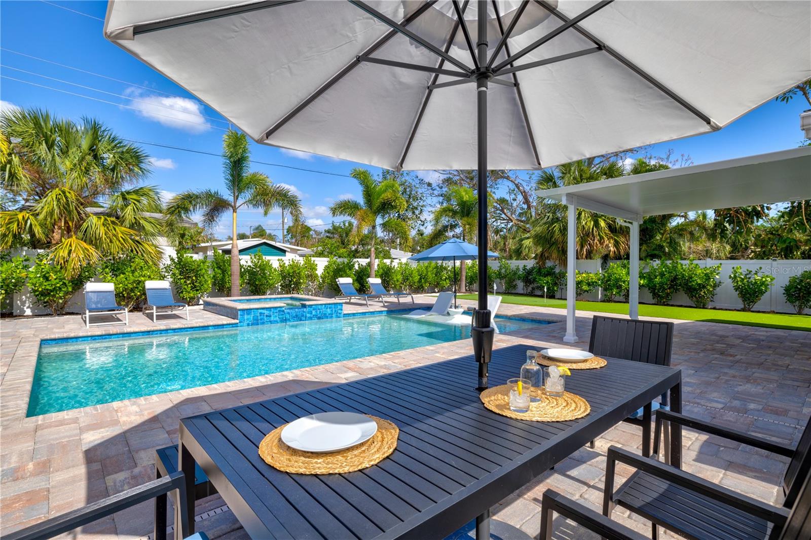 POMS PARK 3 - Residential Lease