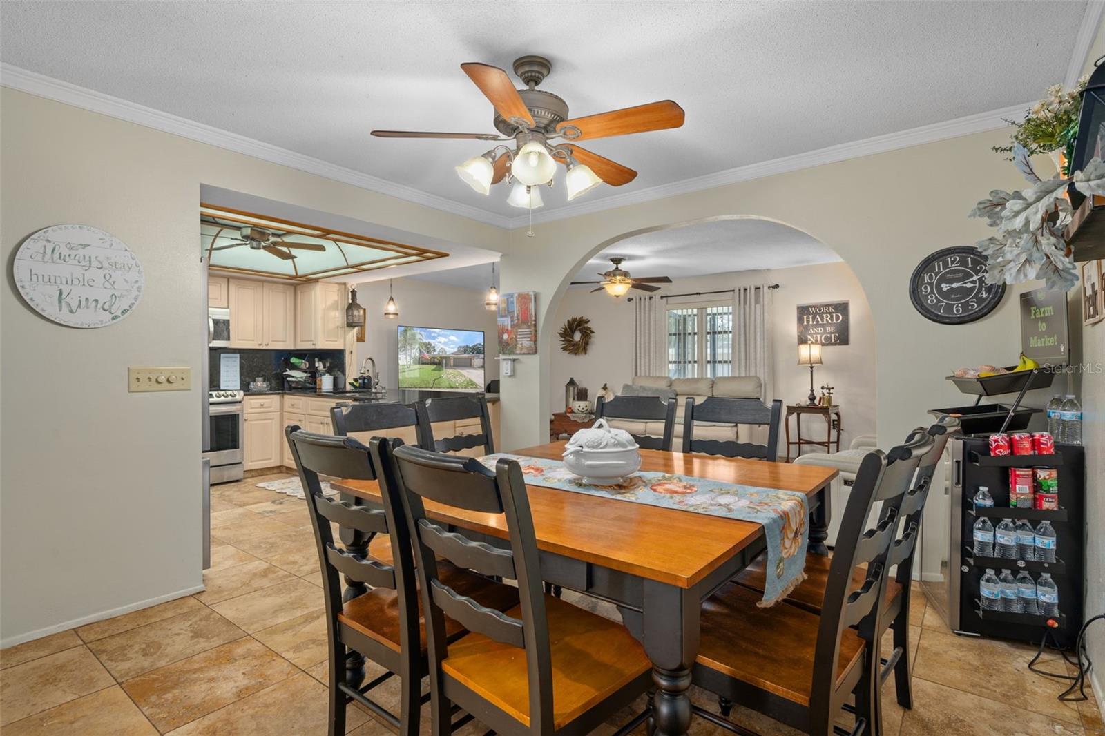 SUNSET HILLS 4TH ADD - Residential