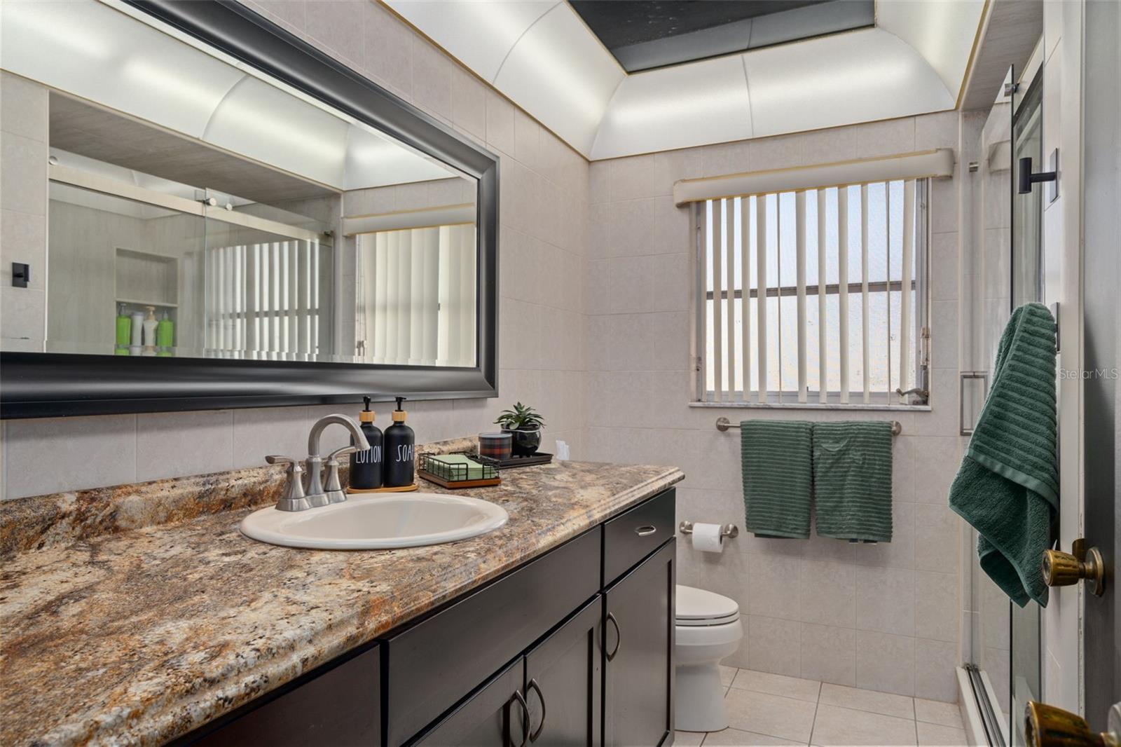 SUNSET HILLS 4TH ADD - Residential