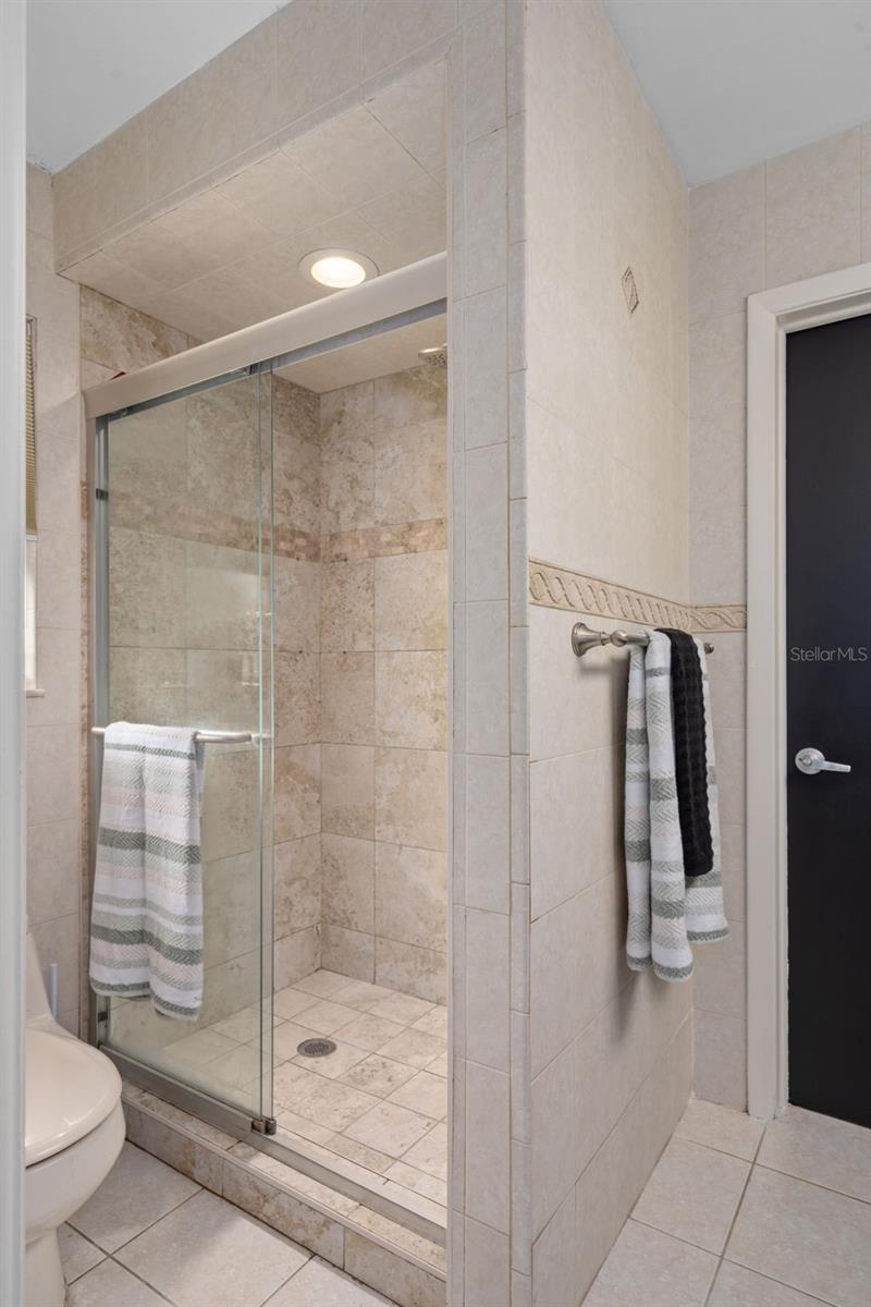 SUNSET HILLS 4TH ADD - Residential