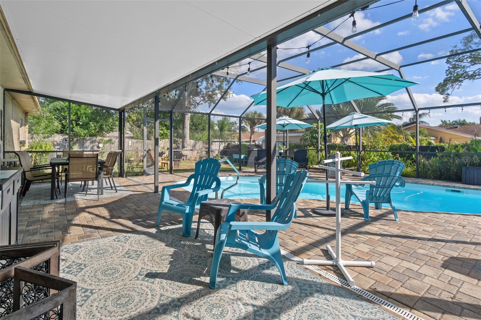 SUNSET HILLS 4TH ADD - Residential