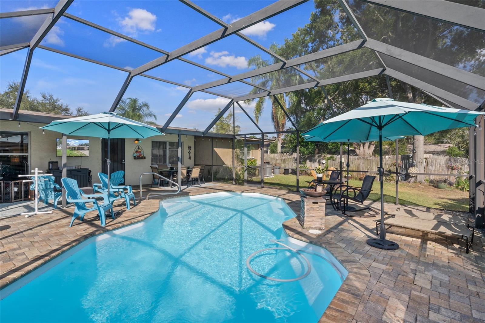 SUNSET HILLS 4TH ADD - Residential