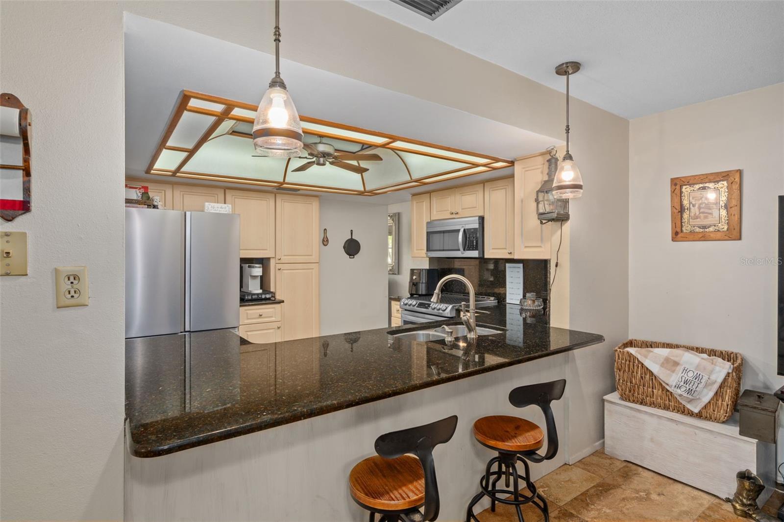 SUNSET HILLS 4TH ADD - Residential