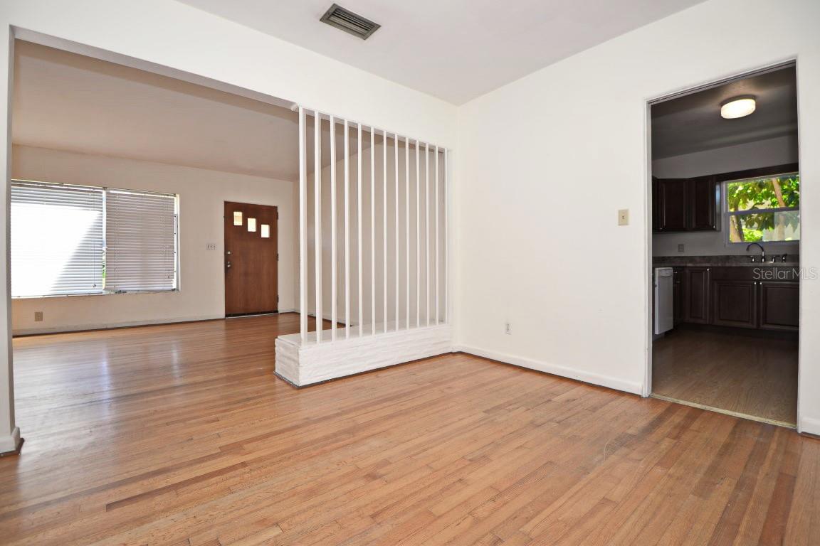 ARDSLEY MANOR SUB - Residential Lease