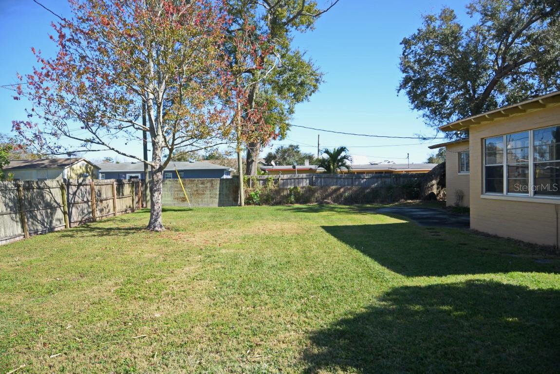 ARDSLEY MANOR SUB - Residential Lease