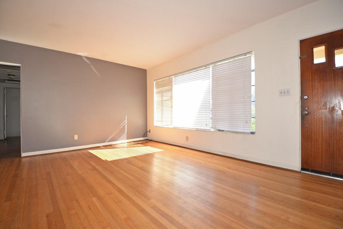 ARDSLEY MANOR SUB - Residential Lease