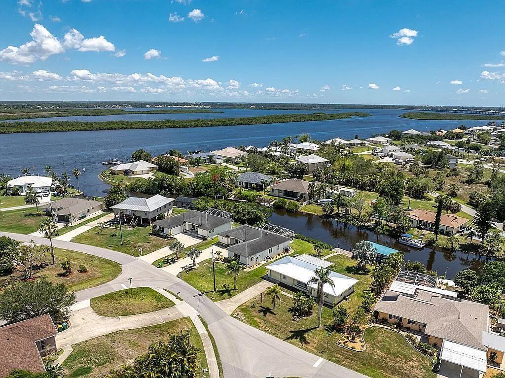 HRBR HEIGHTS - Residential