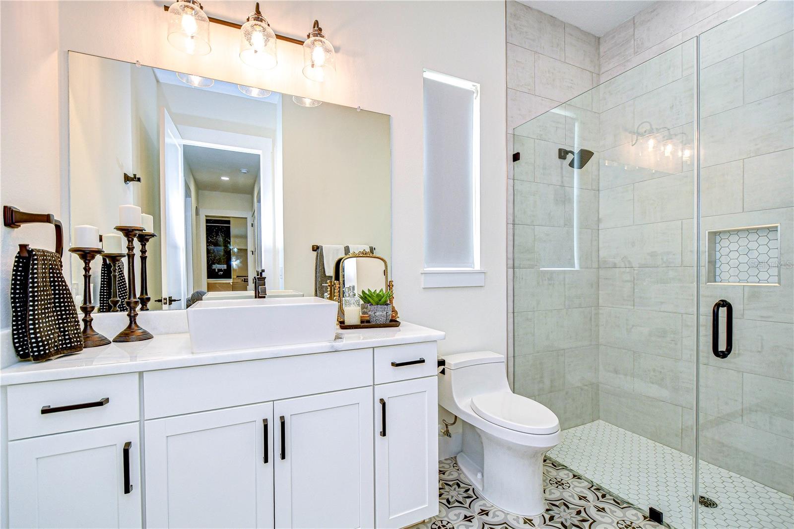 ALAFIA RIDGE ESTATES - Residential