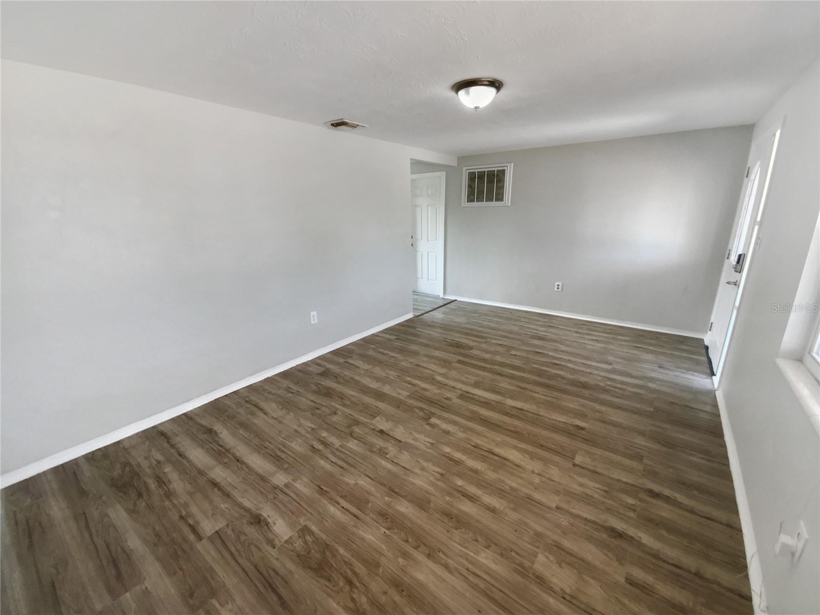 CREST RIDGE GARDENS - Residential