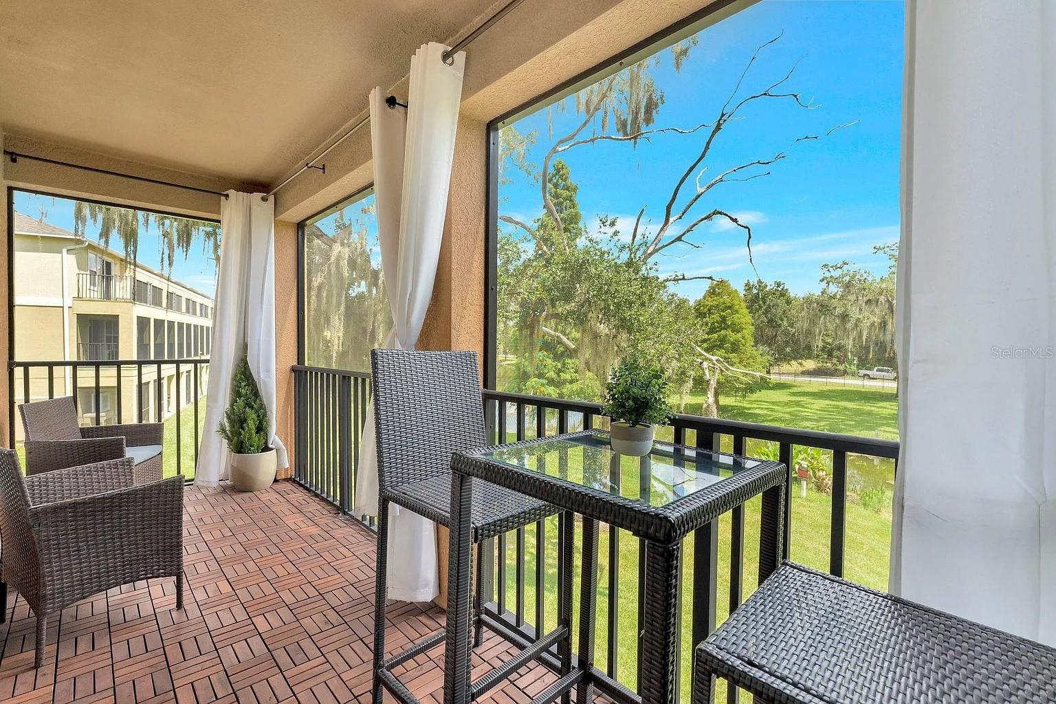 PALM RIVER TWNHMS PH 1 - Residential