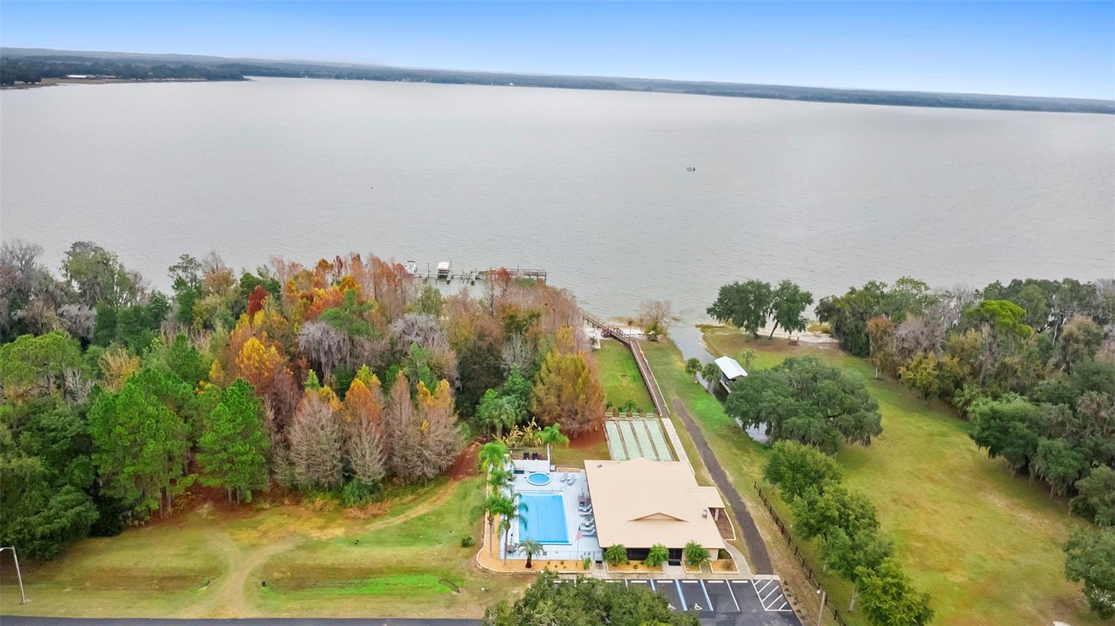 LAKE YALE ESTATES - Residential