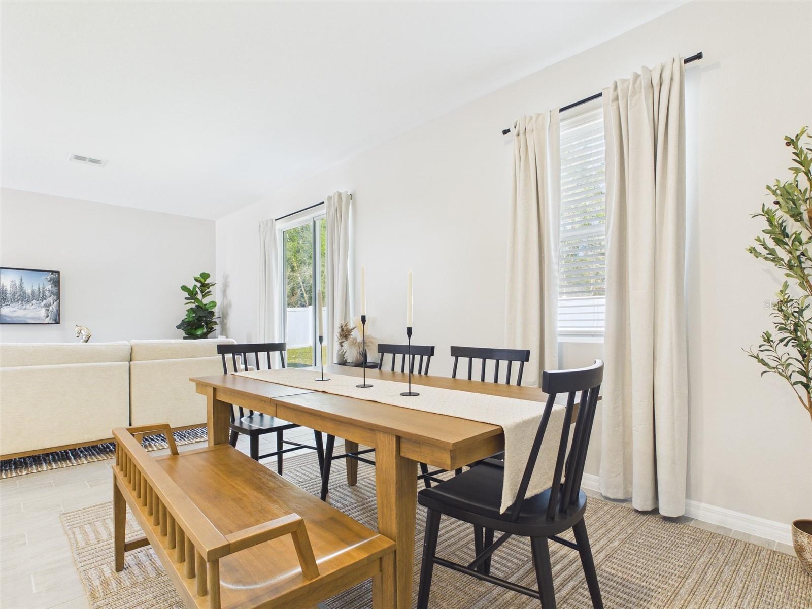 MARION OAKS 10 - Residential Lease