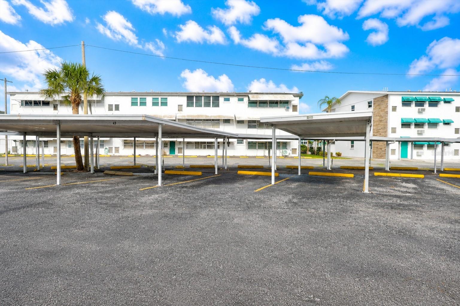 TOWN APTS CONDO - Residential
