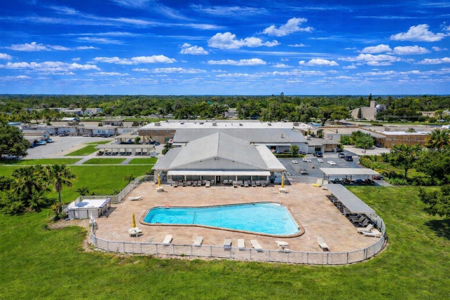 TOWN APTS CONDO - Residential