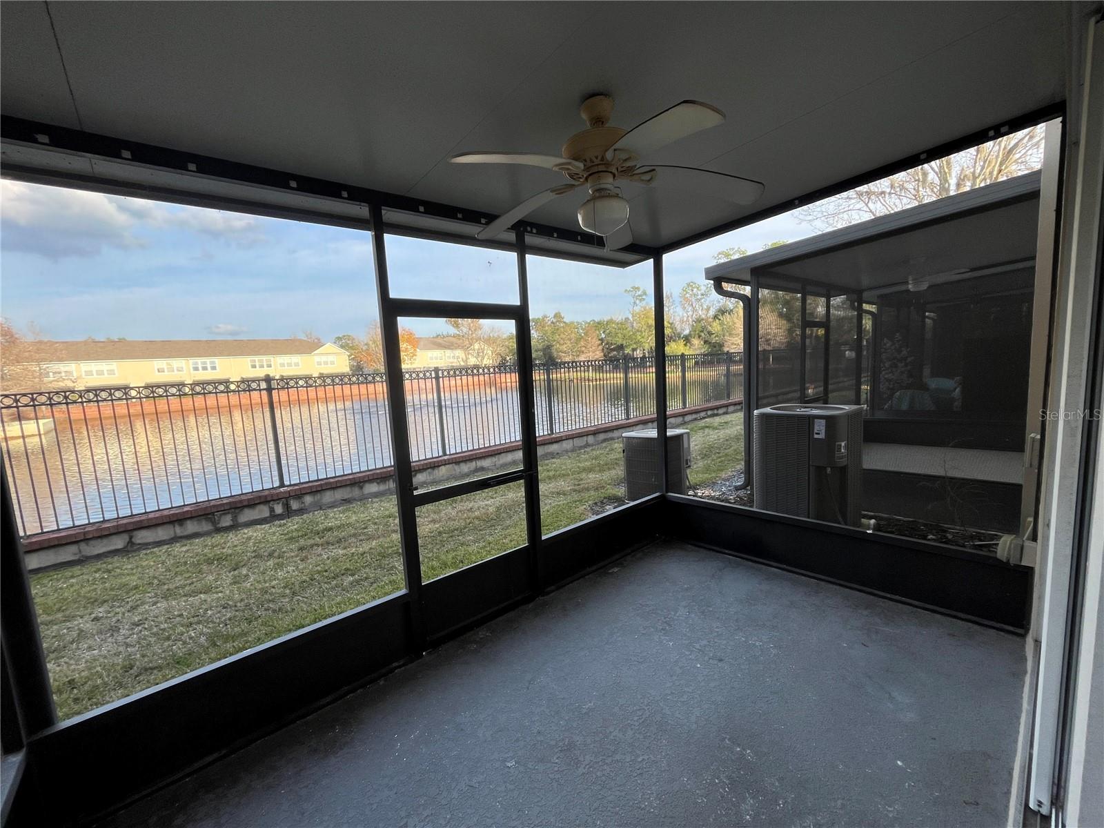 DUNWOODY COMMONS PH 2 - Residential Lease