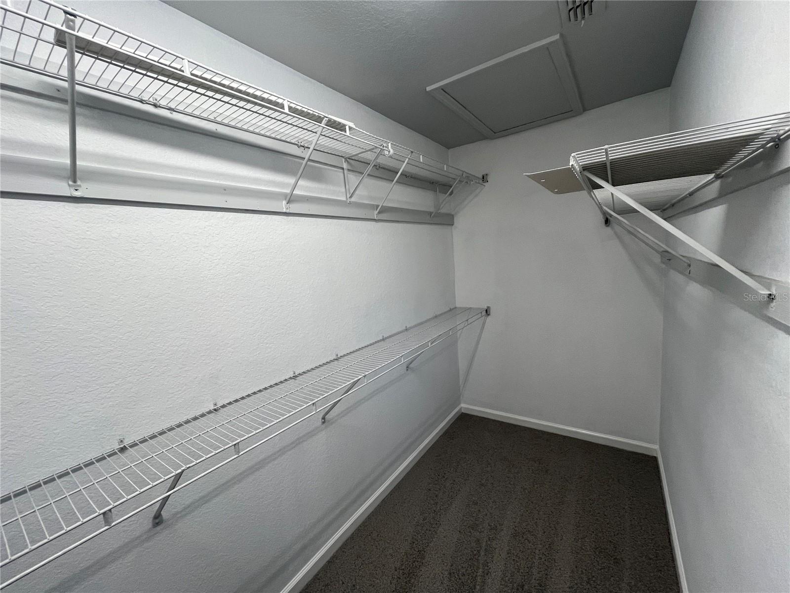 DUNWOODY COMMONS PH 2 - Residential Lease