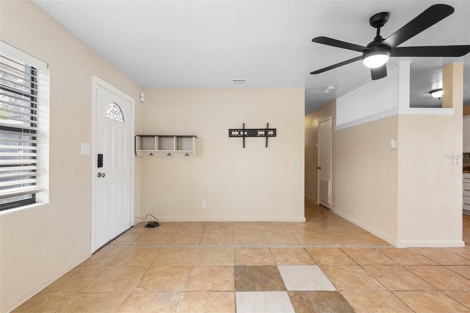 TANGELO PARK SEC 04 - Residential Lease