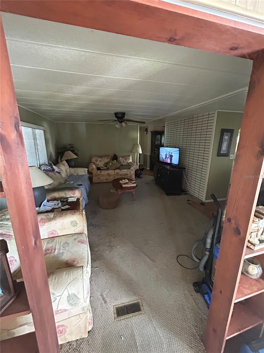 TARPON SHORES MOBILE HOME VILLAGE UNREC - Residential