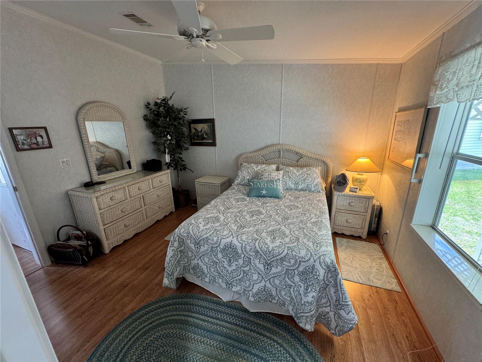 WINDWARD ISLES - Residential