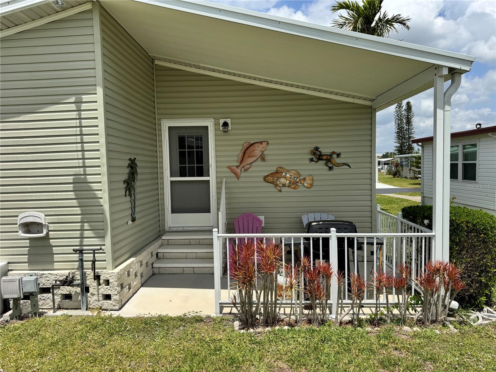 WINDWARD ISLES - Residential