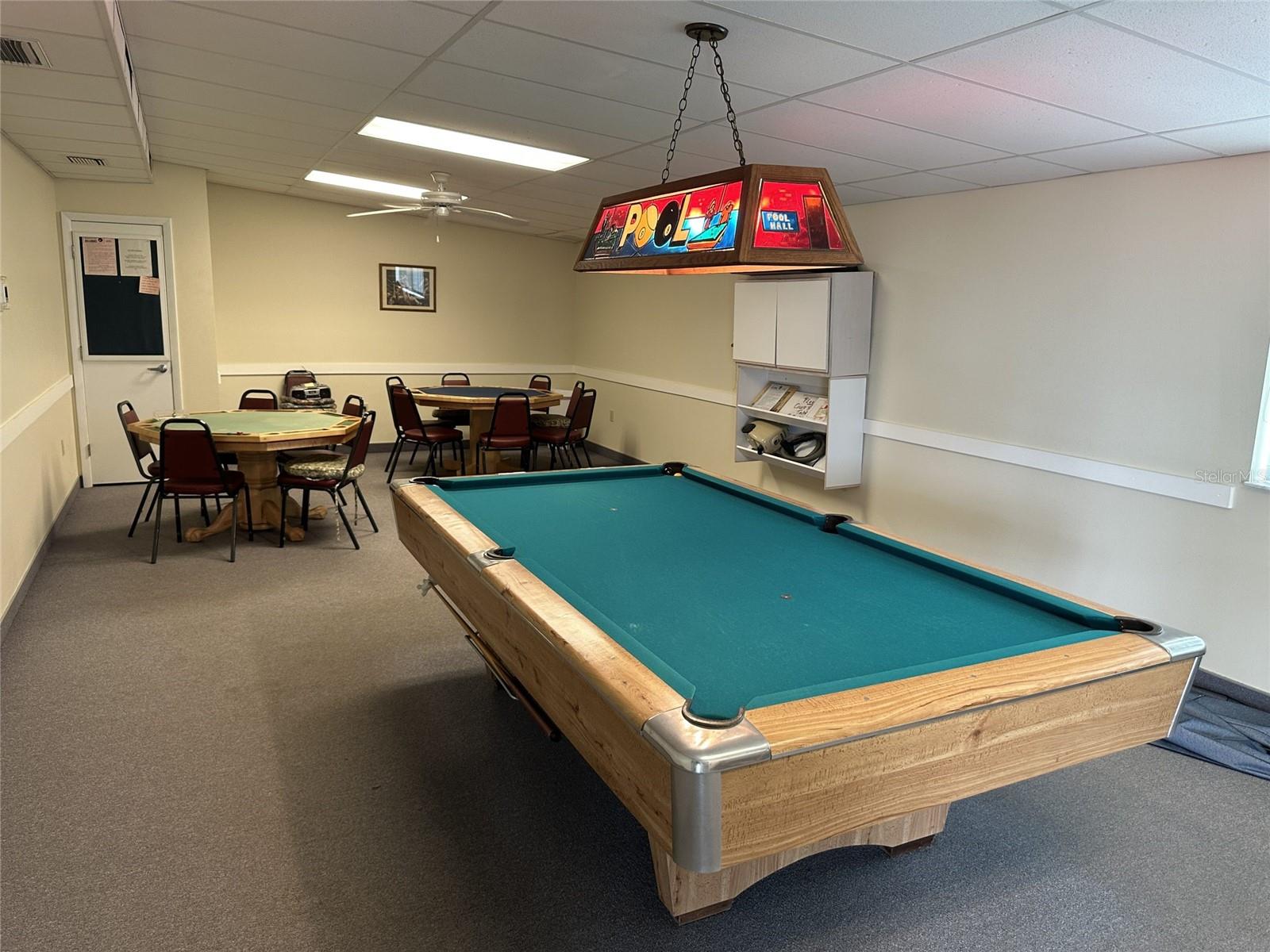 WINDWARD ISLES - Residential