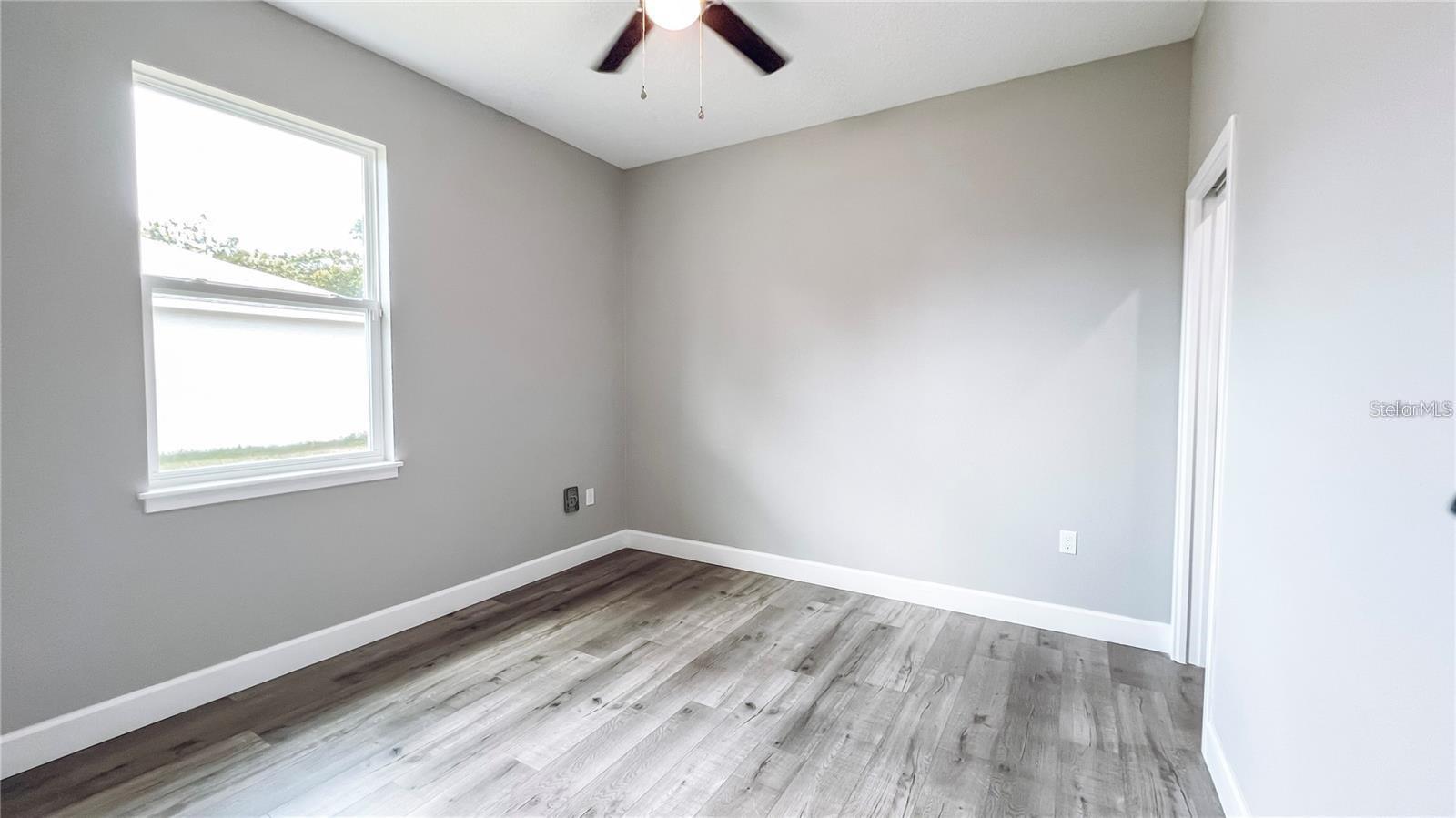 LAKE MENDELIN ESTATES - Residential Lease