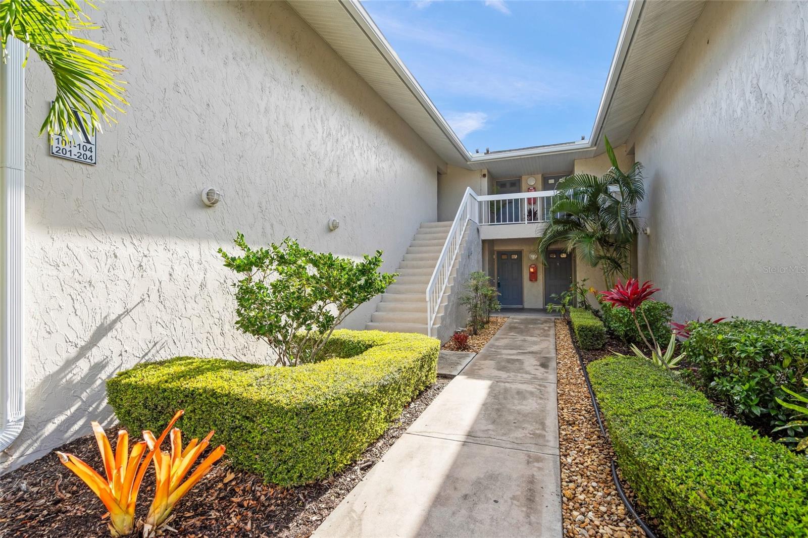 2121 WOOD STREET A103