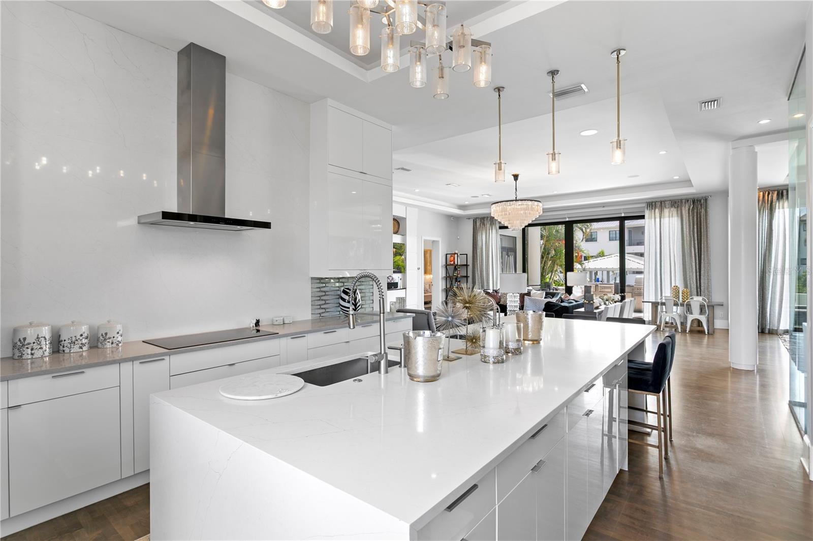 BAYSHORE ESTATES 4 - Residential