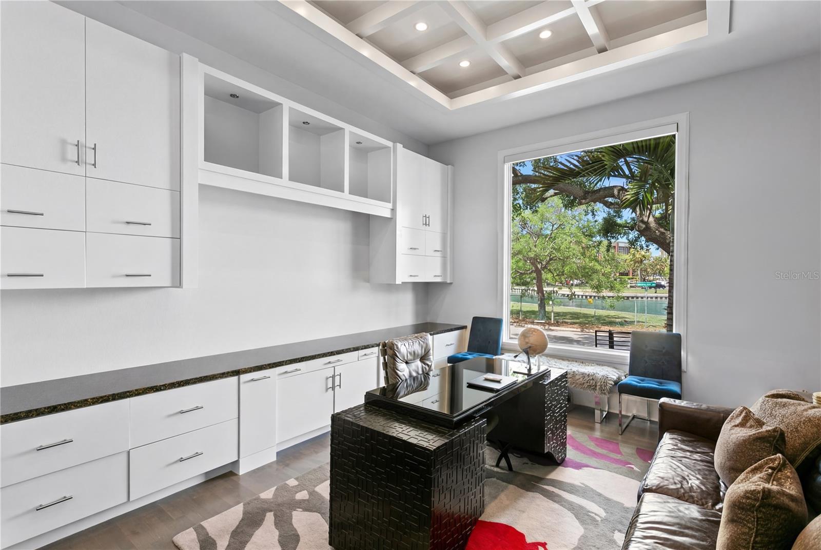 BAYSHORE ESTATES 4 - Residential