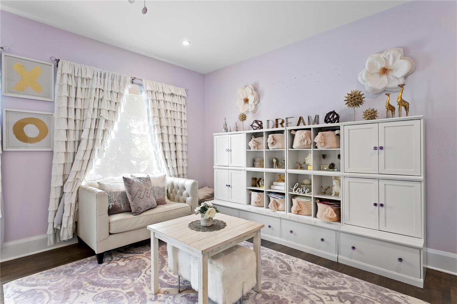 BAYSHORE ESTATES 4 - Residential