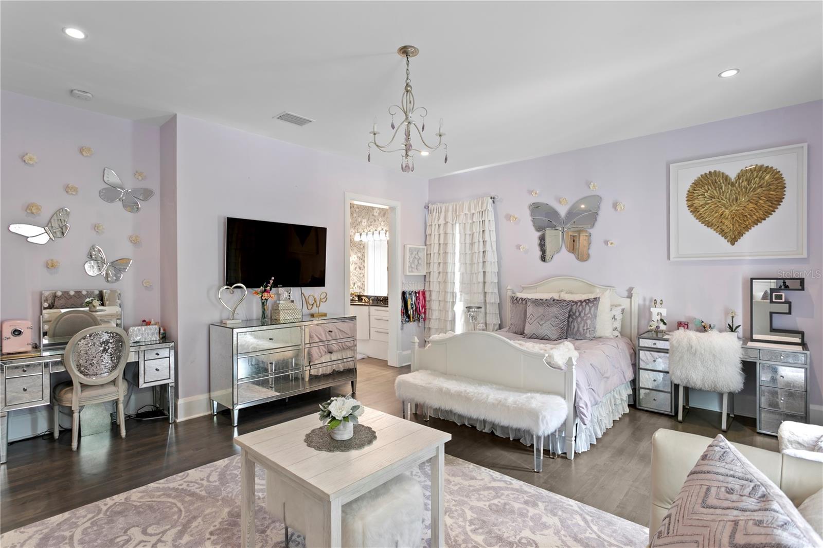 BAYSHORE ESTATES 4 - Residential