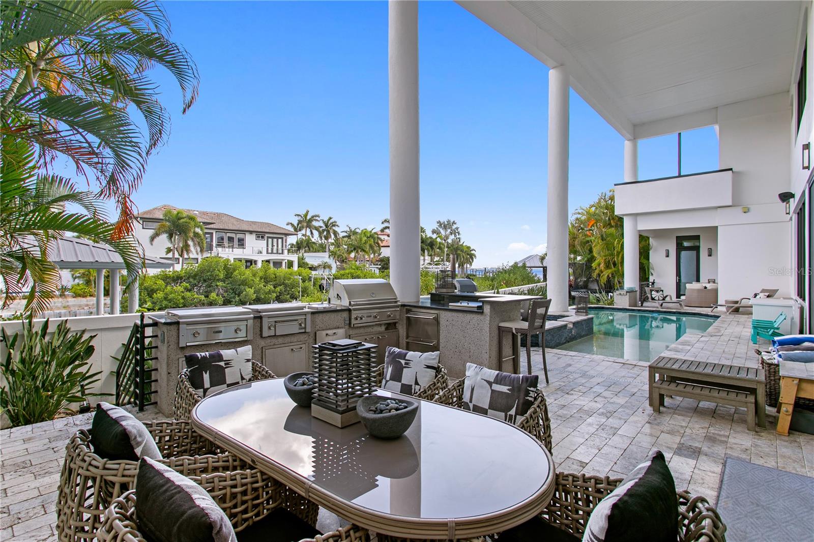BAYSHORE ESTATES 4 - Residential