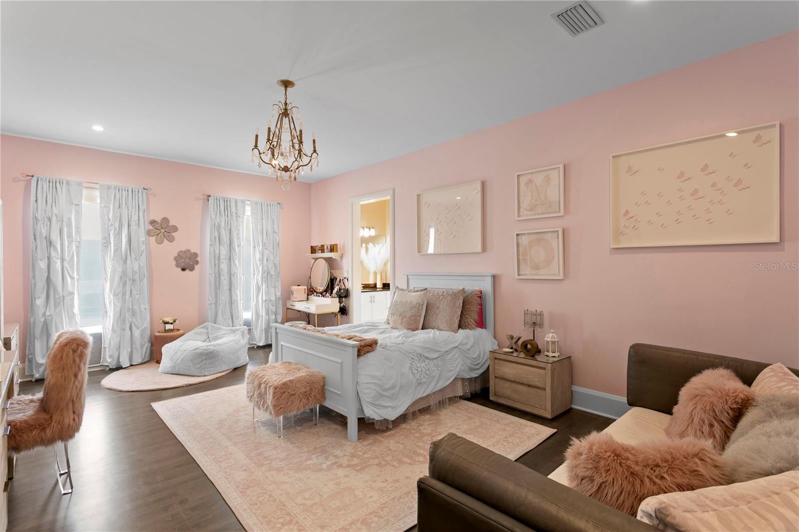 BAYSHORE ESTATES 4 - Residential