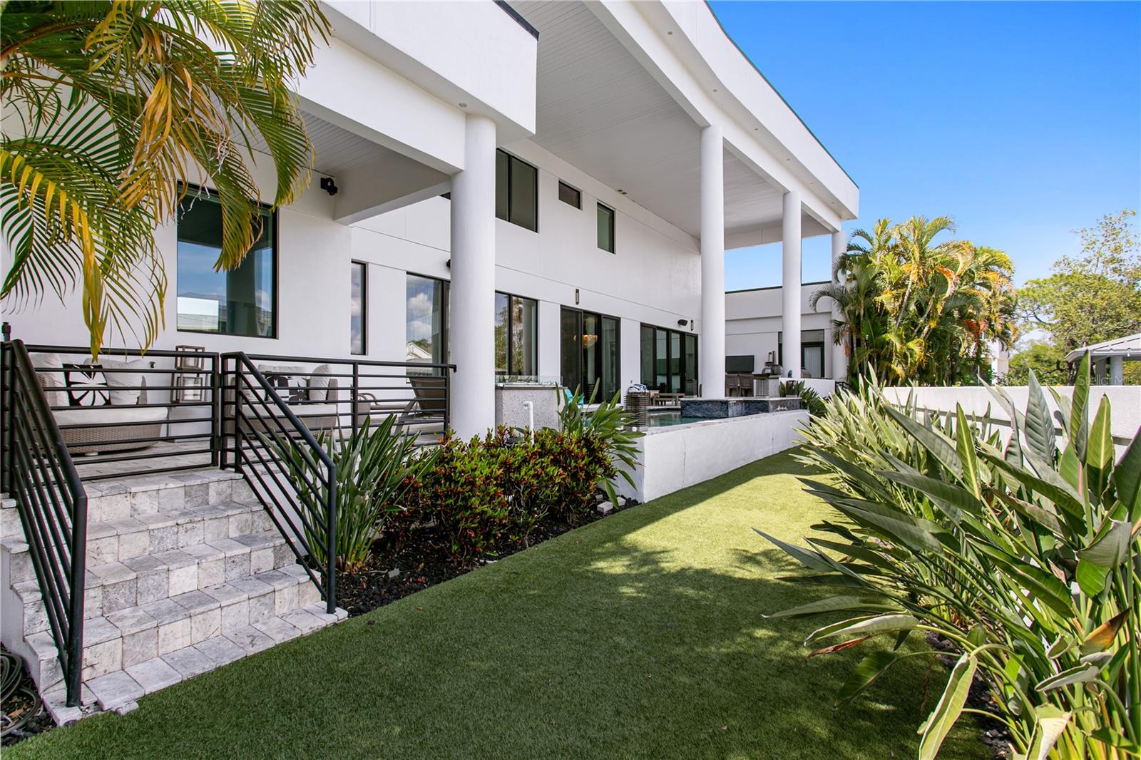 BAYSHORE ESTATES 4 - Residential