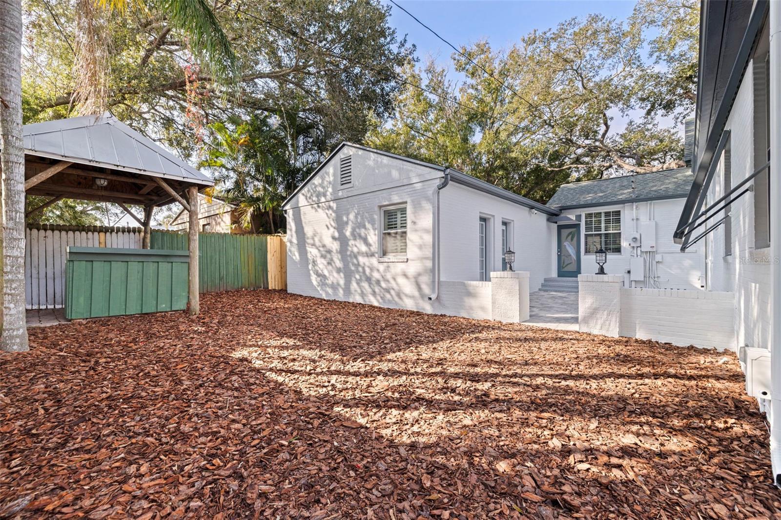 GRANADA TERRACE ADD - Residential