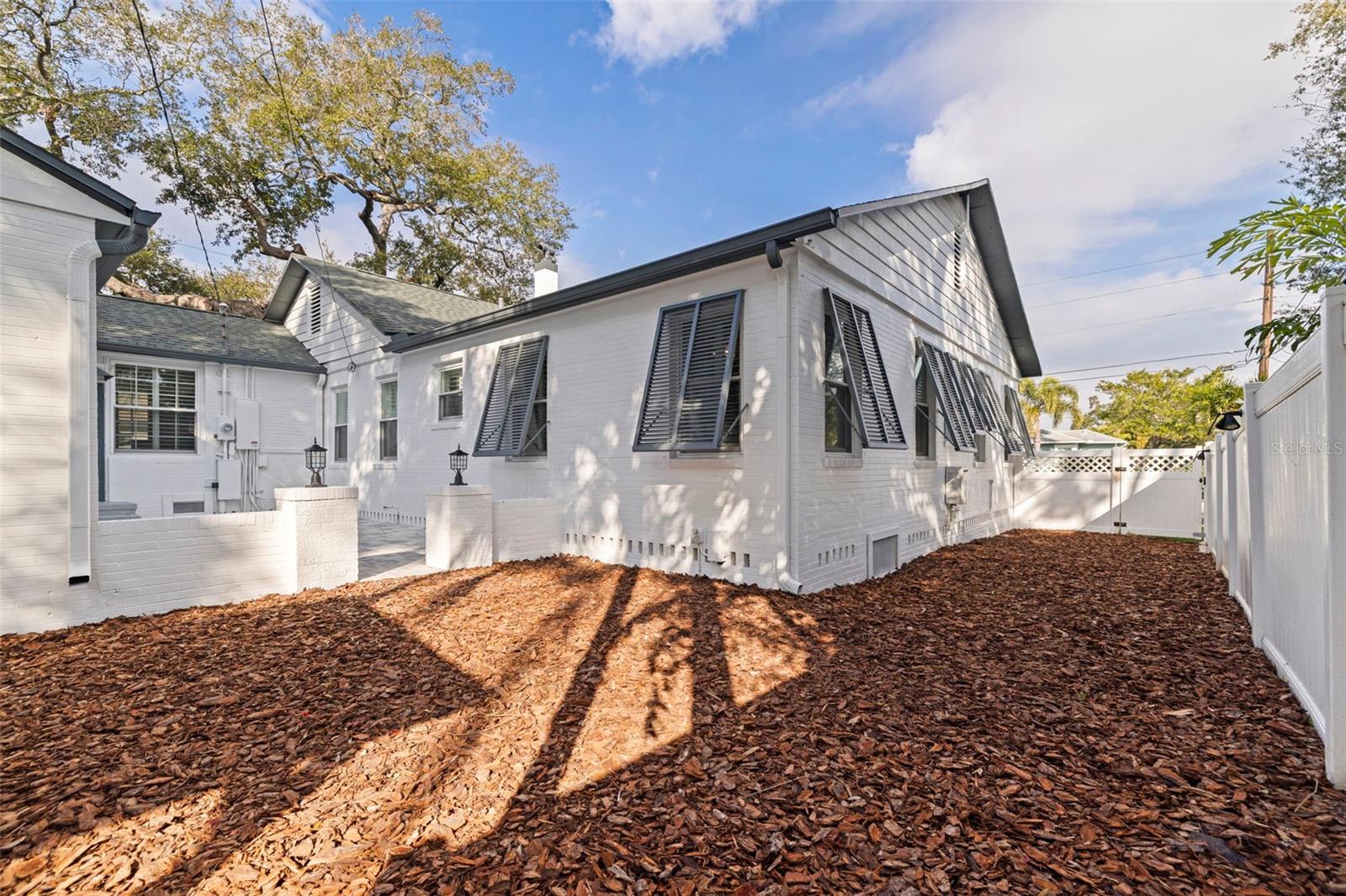 GRANADA TERRACE ADD - Residential