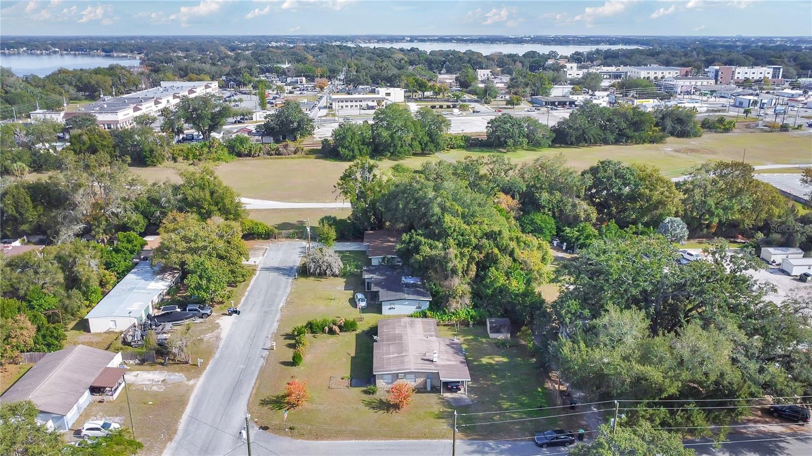 LAKE MARY MANOR - Residential