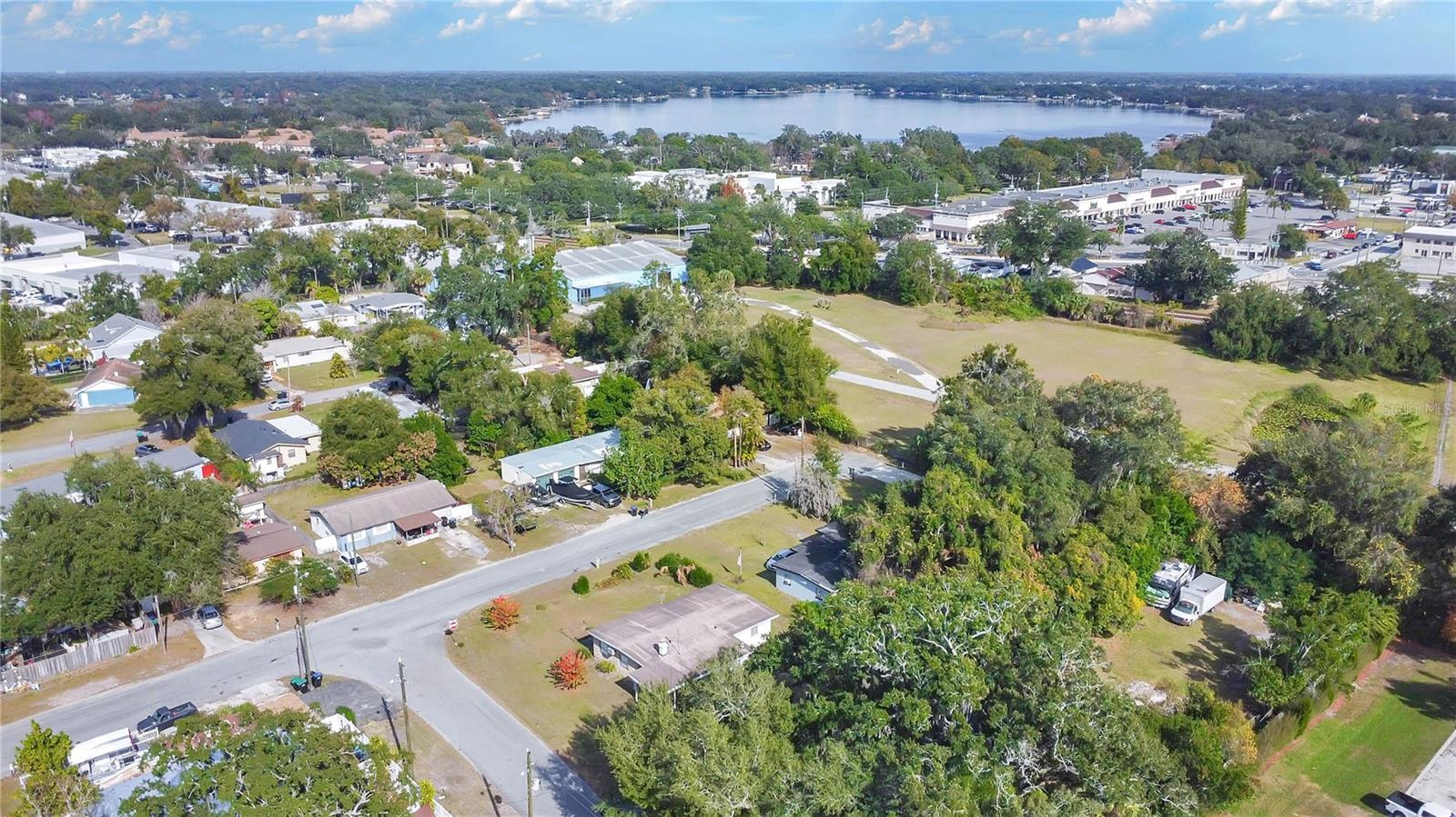 LAKE MARY MANOR - Residential