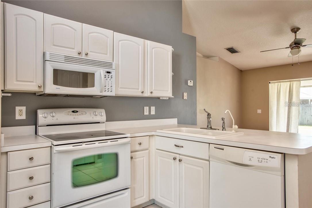 MEADOW BROOK UNIT 5 - Residential