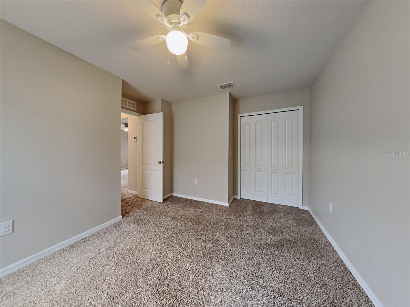 VICTORIA TRAILS NORTHWEST 7 PH - Residential Lease