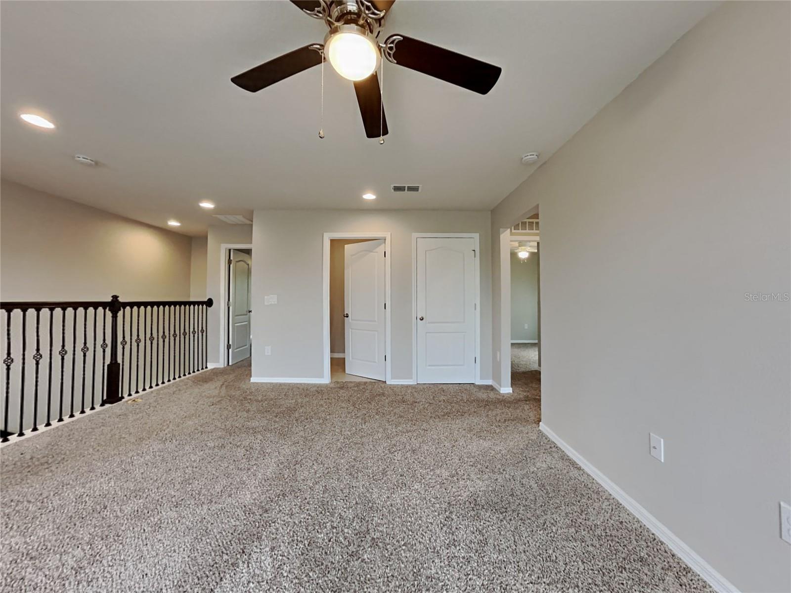 VICTORIA TRAILS NORTHWEST 7 PH - Residential Lease