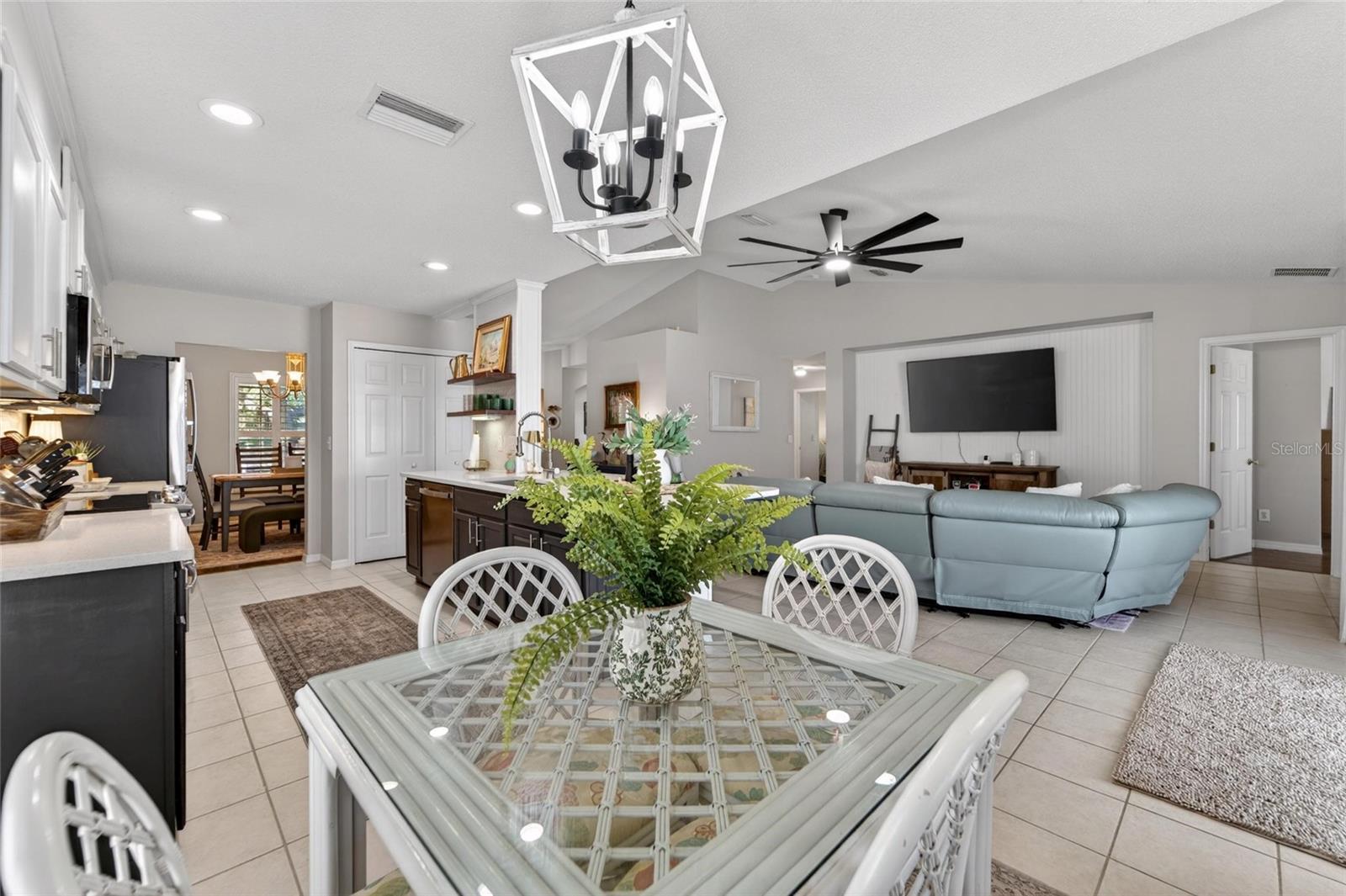 KINGSFIELD PH V - Residential